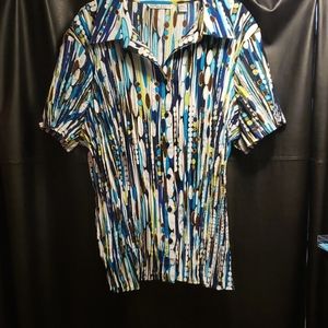 Short sleeve button down blouse